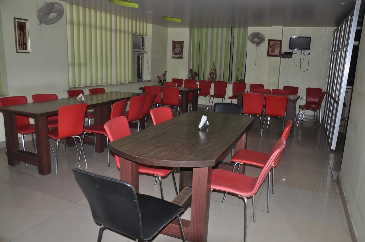 Hotel O Apple Jaipur Extérieur photo